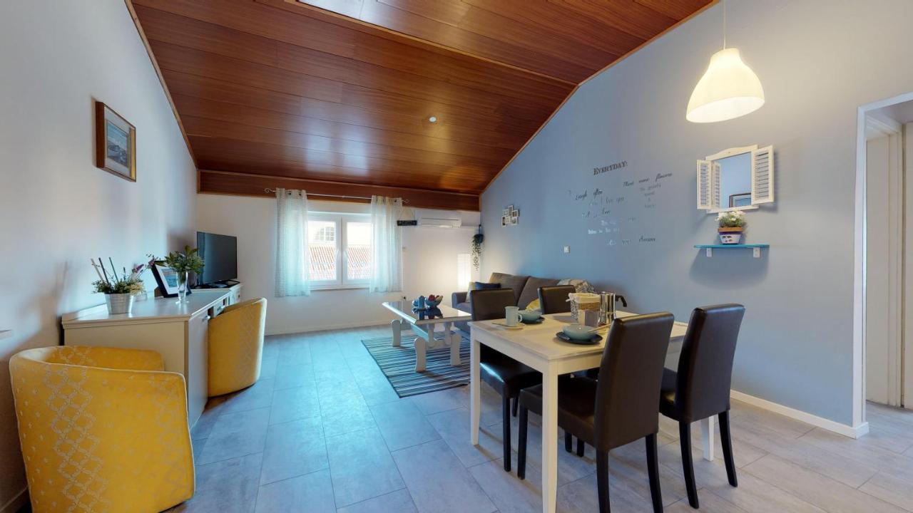 Nina Deluxe Superior 5 Star Apartment, Your Piece Of Heaven By The Sea & Park Novigrad Istria Exteriör bild