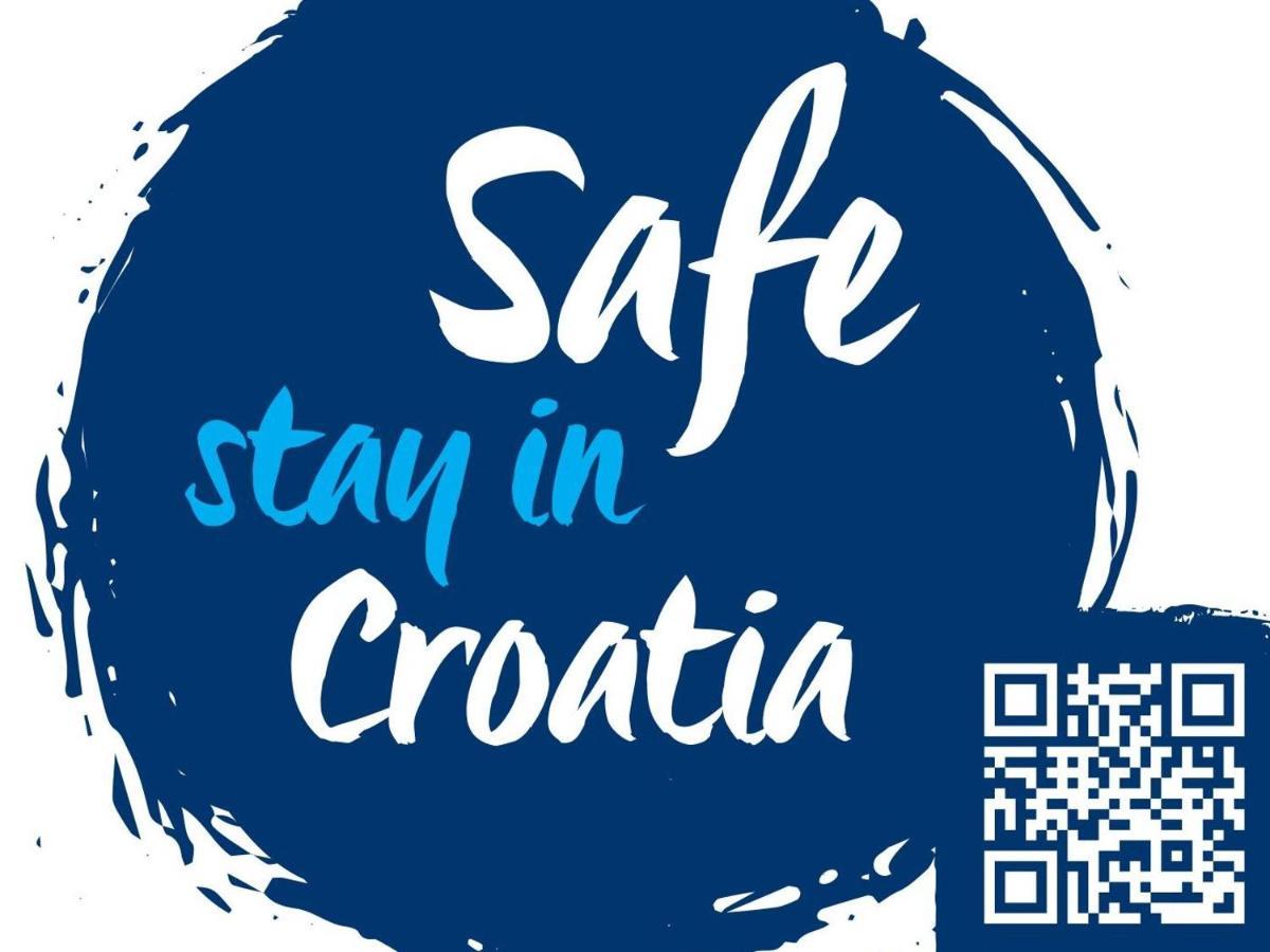 Nina Deluxe Superior 5 Star Apartment, Your Piece Of Heaven By The Sea & Park Novigrad Istria Exteriör bild
