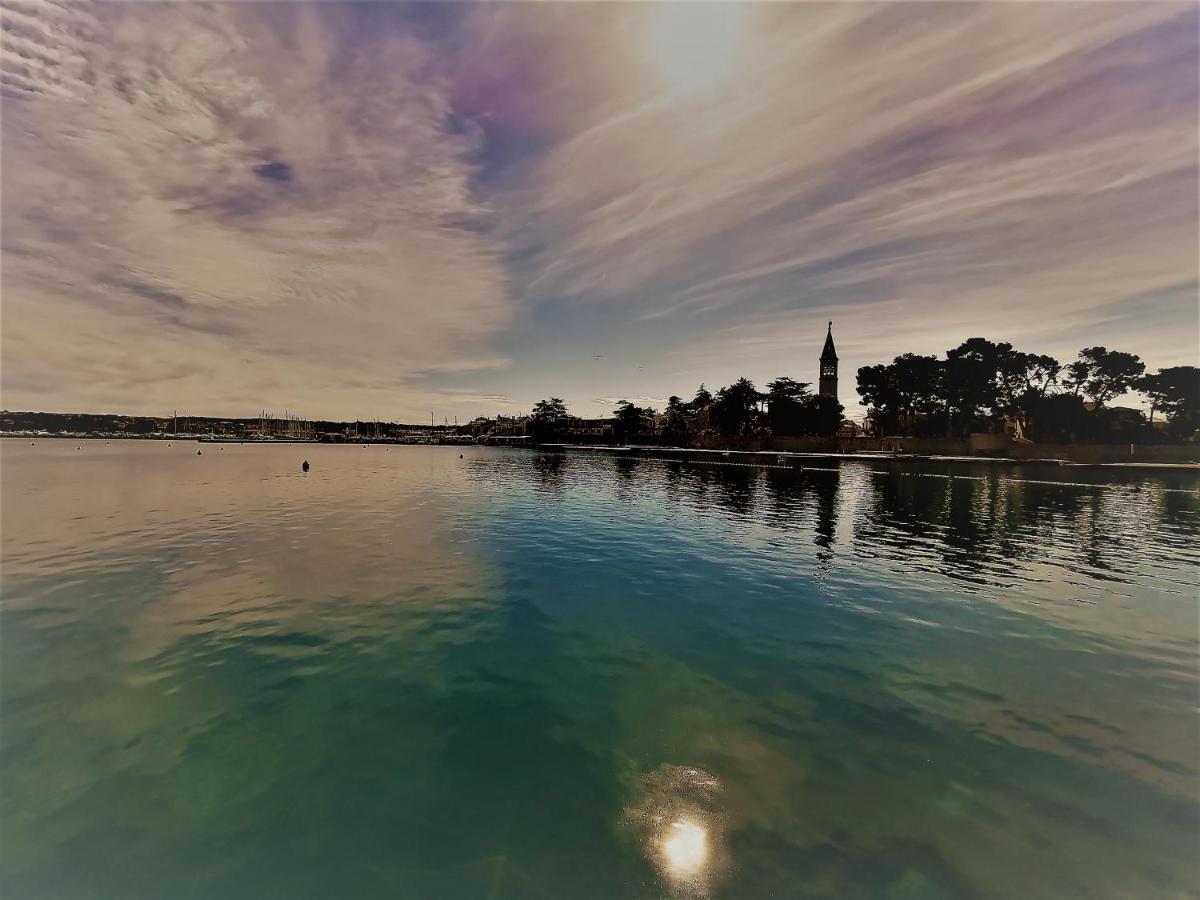 Nina Deluxe Superior 5 Star Apartment, Your Piece Of Heaven By The Sea & Park Novigrad Istria Exteriör bild